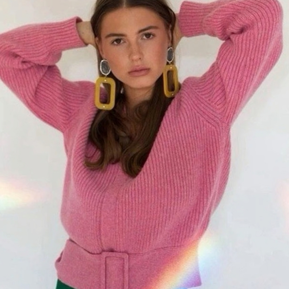 Victoria Beckham Pink Ribbed V-Neck Belted Sweater